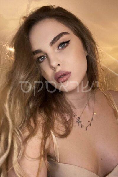 נערות ליווי בעכו